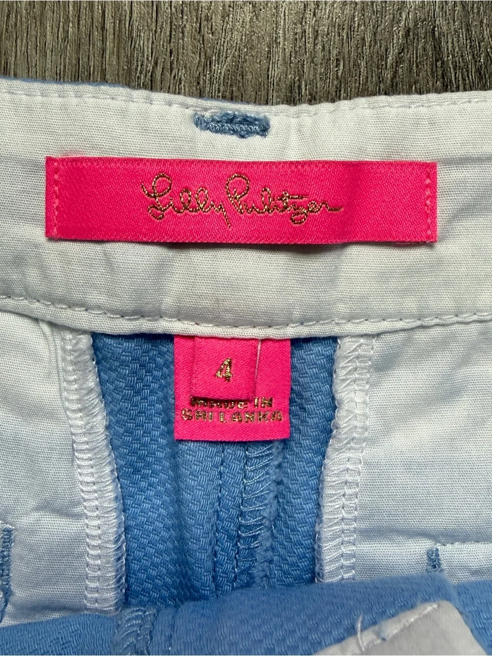 Lilly Pulitzer Blue Piqué Chino Shorts Size 4 Stretch Pockets - 0166